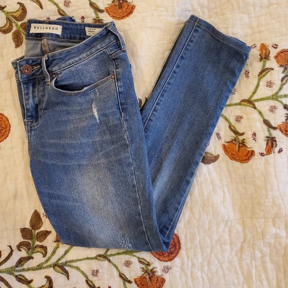 Bullhead Pants - Bullhead distressed skinny jeans, EUC Sz 5